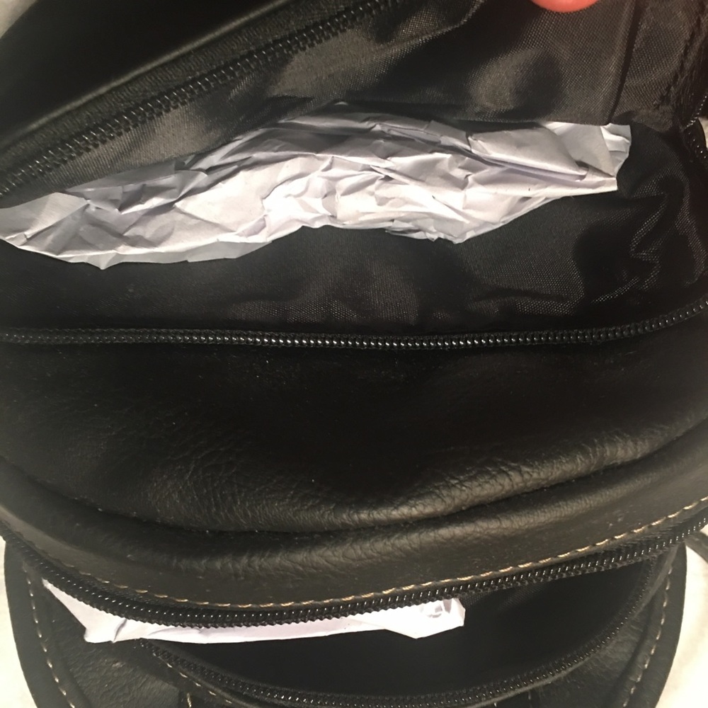 2X host pick🎉🎉SALE!! NWT Multi Sac Black Handbag - Picture 4 of 6